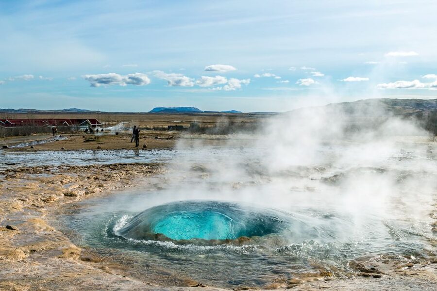 Reykjavik: Golden Circle Day Trip with Blue Lagoon Transfer - Thingvellir: plates, parliament, and open country