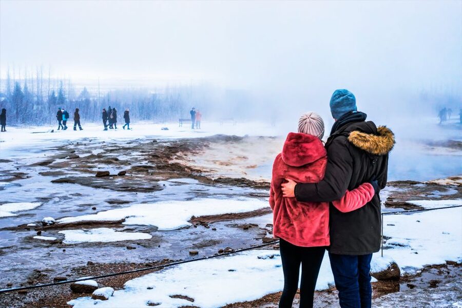 Reykjavik: Golden Circle Full-Day Tour with Kerid Crater - Guides add the human part of Iceland