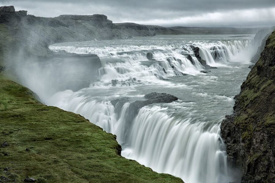 Reykjavik: Golden Circle & Northern Lights 4x4 Tour - Chasing the Northern Lights in a small 4x4