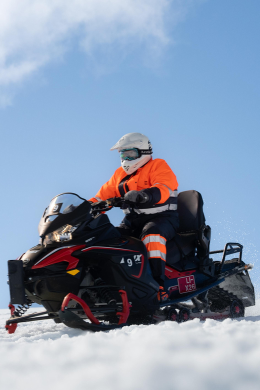 Reykjavik: Golden Circle Super Jeep Tour with Snowmobiling - What the $406 price really covers