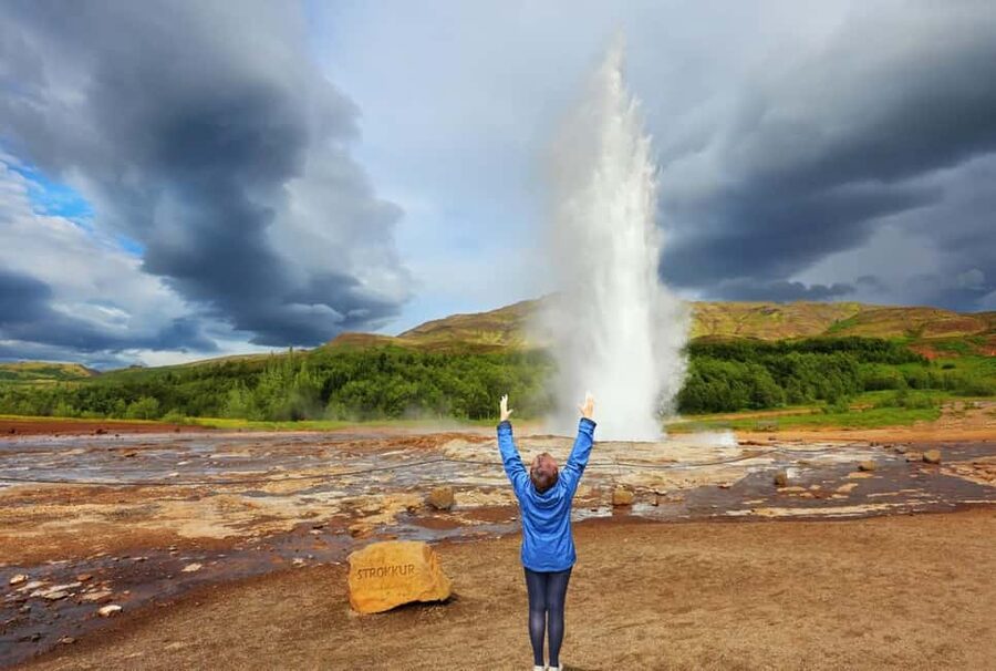 Reykjavik: Golden Circle Tour and Sky Lagoon Entry Ticket - Key points to know before booking