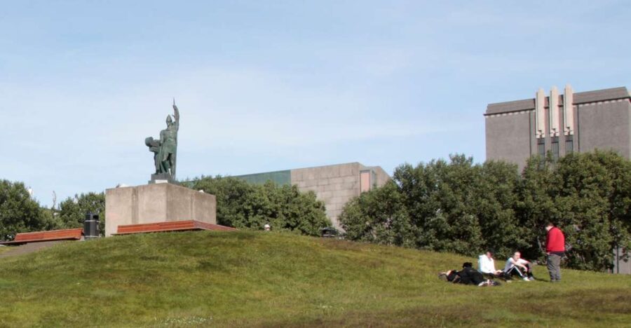 Reykjavik: Guided City Walking Tour - Starting at Arnarholl and Reykjavik’s first settler