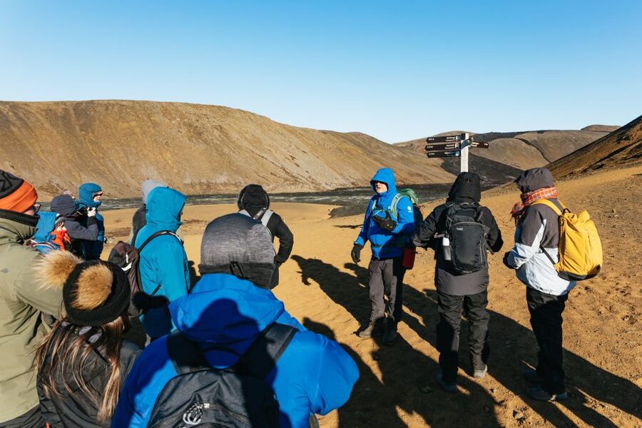 Reykjavik: Guided Tour to Volcano and Reykjanes Geopark - The Fagradalsfjall walk
