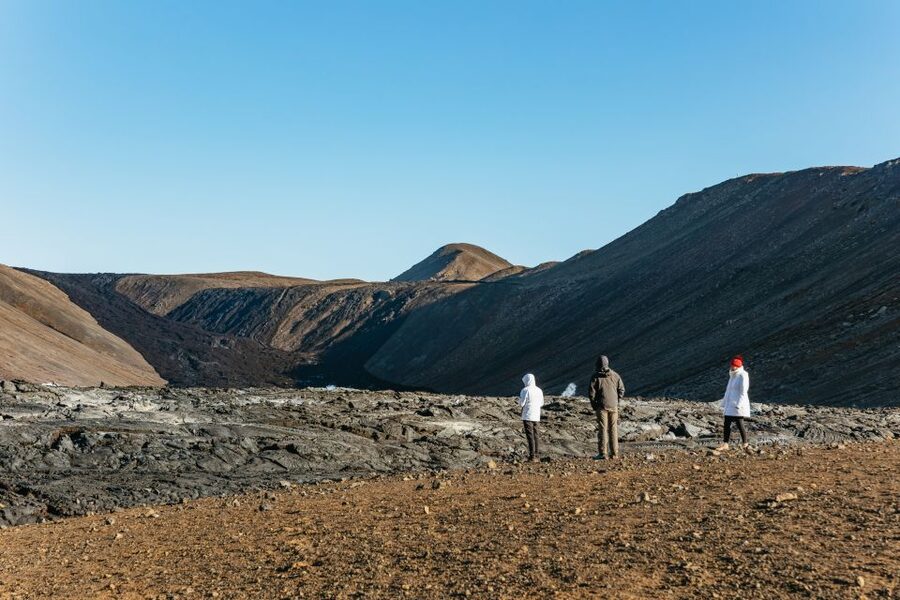 Reykjavik: Guided Tour to Volcano and Reykjanes Geopark - Weather, fitness, and what to pack