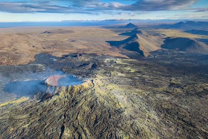 Reykjavik Helicopter Private Tour of Volcanoes - Seeing Iceland’s volcanoes from Reykjavík