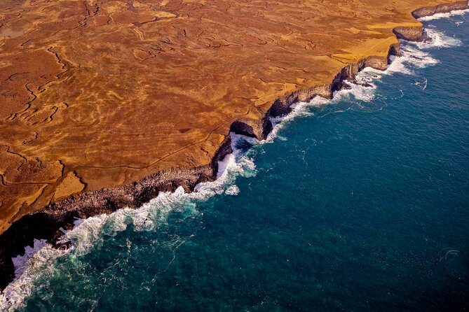 Reykjavik Helicopter Private Tour of Volcanoes - Pilot commentary and comfort