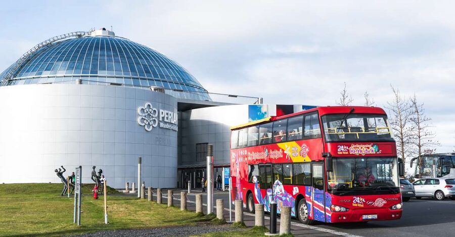 Reykjavík: Hop-On Hop-Off Bus and Perlan Museum Entry Ticket - Key points at a glance
