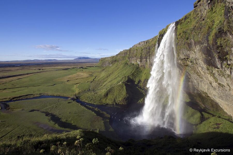 Reykjavik: Iceland South Coast & Glacier Snowmobile Tour - Is $332 a fair price?