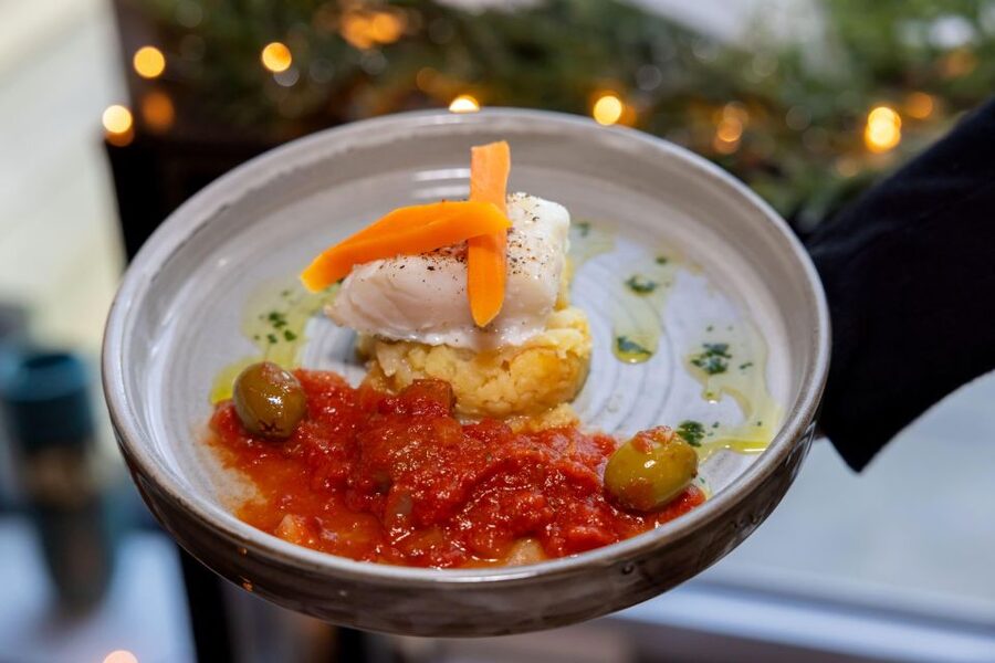 Reykjavik: Icelandic Food Tour - Cod, fish, and the braver tasting at the shark stop