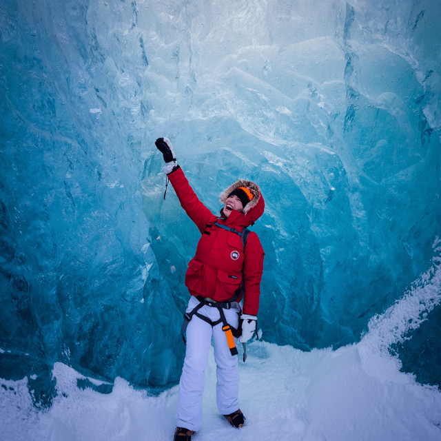 Reykjavík: Iconic Glacier Hike, South Coast & Waterfalls - The 8:00 pickup and the ride south