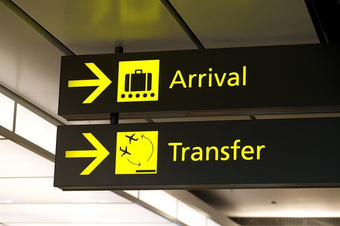 Reykjavik International Airport Private Arrival Transfer - Cars, minivans, and luggage limits
