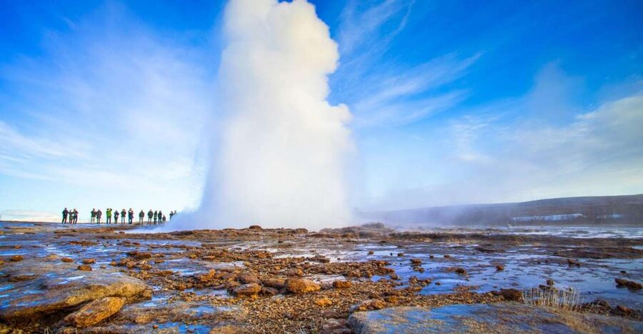 Reykjavik: Private Golden Circle and South Coast Tour - The Nesjavallaleid route and Thingvellir