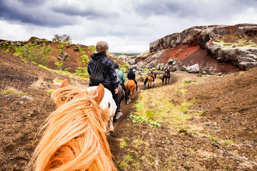 Reykjavik: Red Lava Horse Riding Tour - The first hour: calm paths through the Redhills