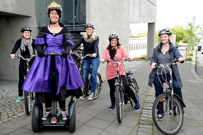 Reykjavik Segway Tour - Hofdi House adds a major political story