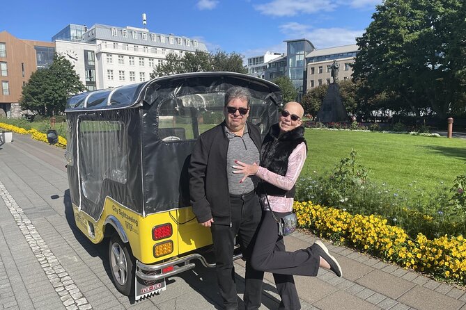 Reykjavík Shared Tuk Tuk Tour - Skólavörðustígur and the approach to Hallgrímskirkja