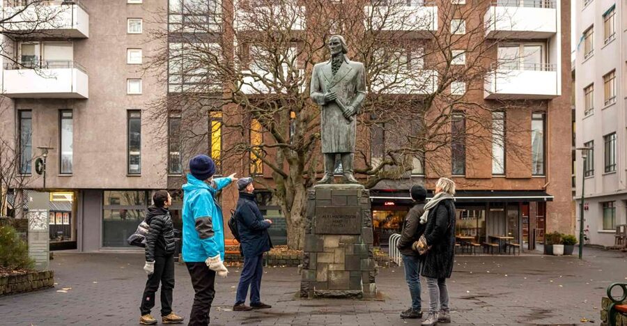 Reykjavik: Sightseeing Walking Tour with a Viking - Key points at a glance