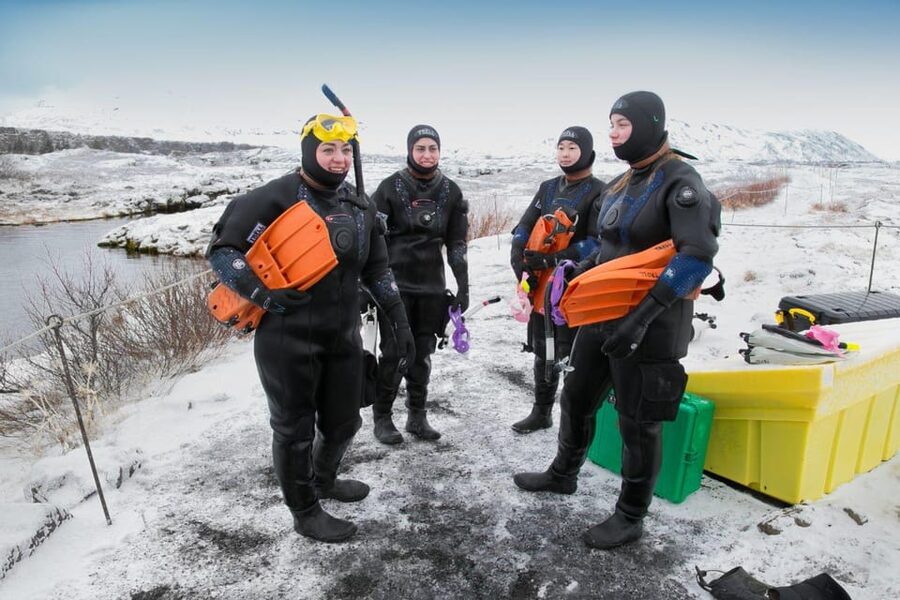 Reykjavík: Silfra Fissure Snorkeling between Two Continents - Who should book this experience