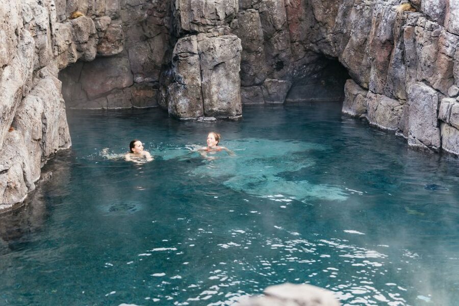 Reykjavik: Sky Lagoon Admission with Transfer - Should you book Sky Lagoon with transfer?