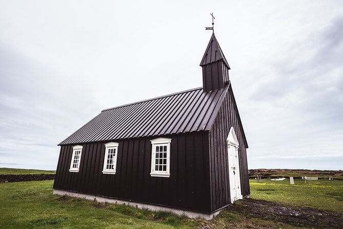 Reykjavík: Snæfellsnes & Kirkjufell Small Group Tour - Búðakirkja, a tiny church in a vast setting