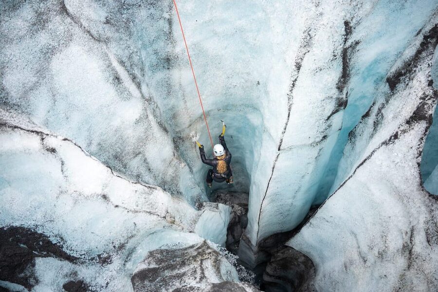 Reykjavík: Sólheimajökull Glacier Hike & Ice Climbing Intro - Clothing and footwear are not minor details