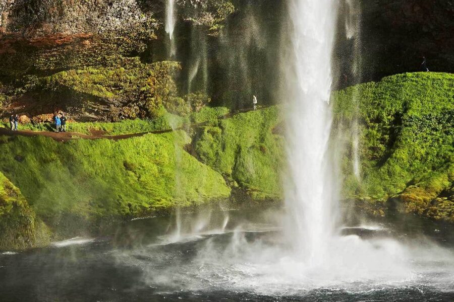Reykjavik: South Coast, Diamond Beach, and Jökulsárlón Tour - Why Jökulsárlón is worth such a long day