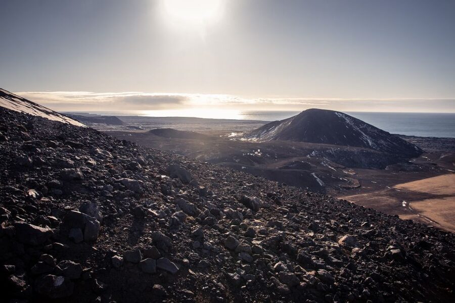 Reykjavík: Volcano Eruption Site and Reykjanes Hiking Tour - What to wear and bring