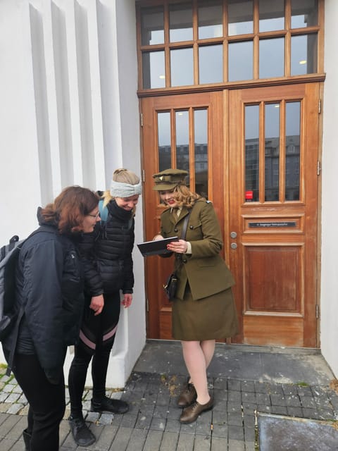 Reykjavik: World War II Walking tour around the city centre - Key points to know before booking