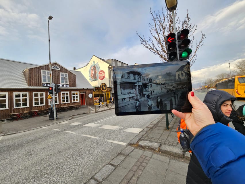 Reykjavik: World War II Walking tour around the city centre - The Old Harbour and the British landing
