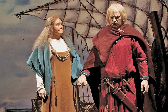 Saga Museum - Entrance ticket - Trying on Viking clothing and armor