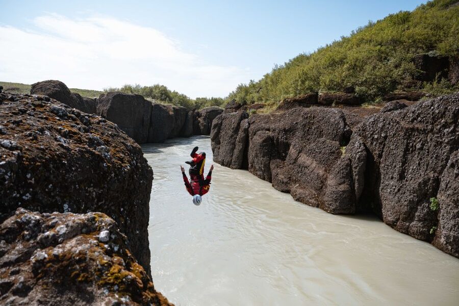 Selfoss: Golden Circle Rafting Tour - Rafting the Hvítá, not just looking at it
