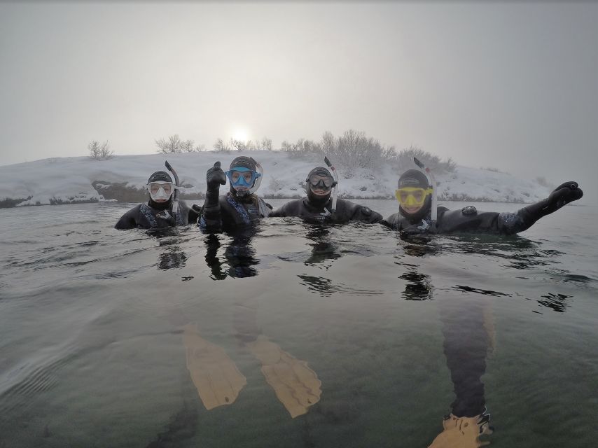 Silfra: Fissure Snorkeling Tour with Underwater Photos - Who should book this experience?