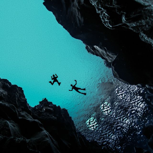 Silfra: Leidarendi Lava Caving & Snorkeling Tour with Photos - Why Silfra works best for curious swimmers