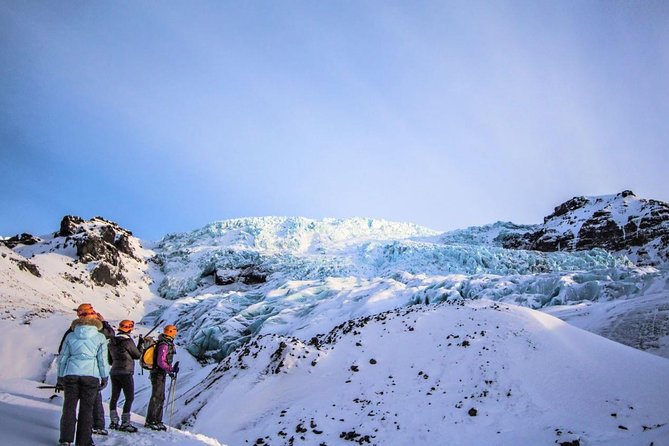 Skaftafell: Blue Ice Glacier Hike on Vatnajökull - The 4x4 ride toward Falljökull
