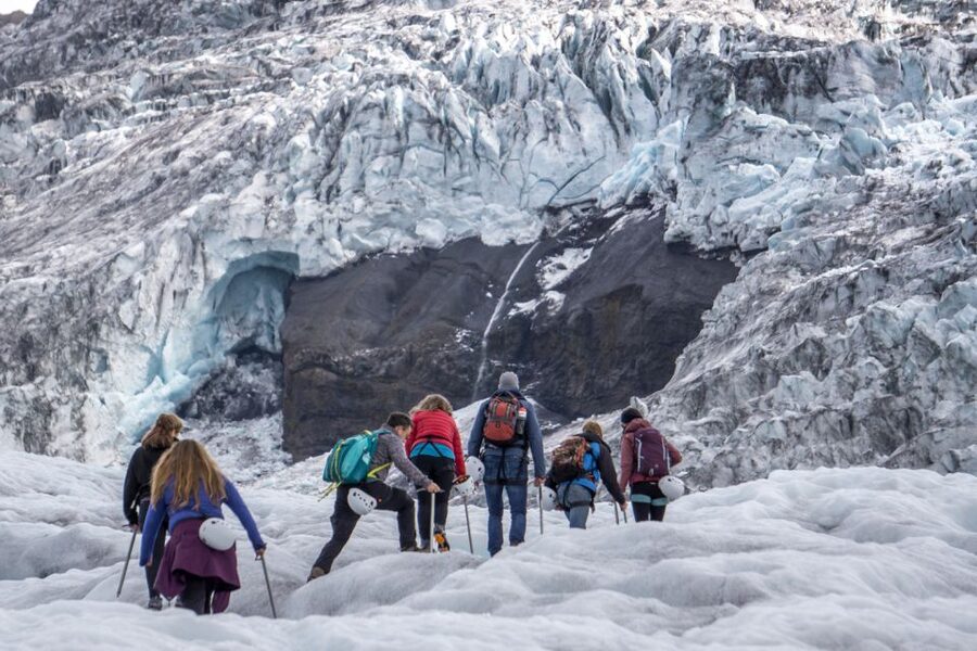 Skaftafell: Extra Small Group Glacier Adventure - Reaching Falljökull by Land Rover