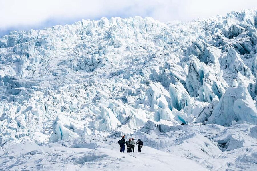Skaftafell: Glacier Hike & Ice Climbing Adventure - Who should book this ice-climbing trip