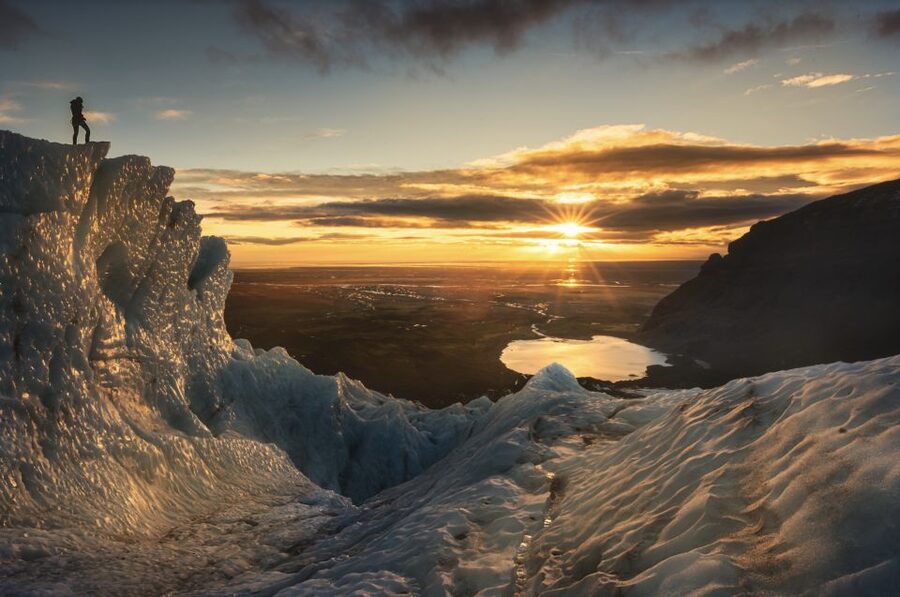 Skaftafell National Park: Falljokull Glacier Advanced Hike - Crevasses, moulins, tunnels, and blue ice