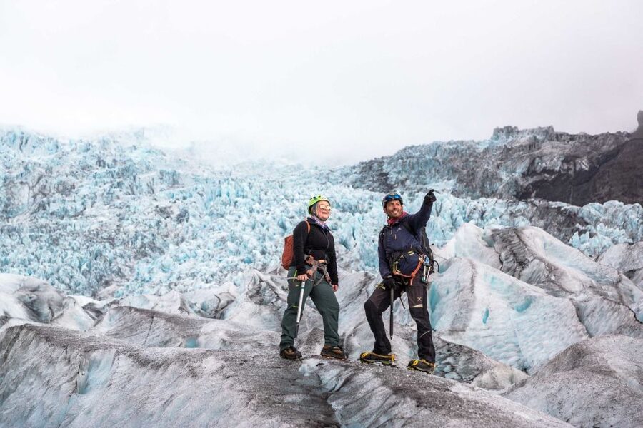 Skaftafell National Park: Falljokull Glacier Advanced Hike - What the guide adds to the experience