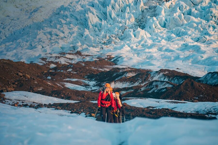 Skaftafell: Small-Group Vatnajökull Glacier Hike (Moderate) - Four hours through Falljökull’s changing ice