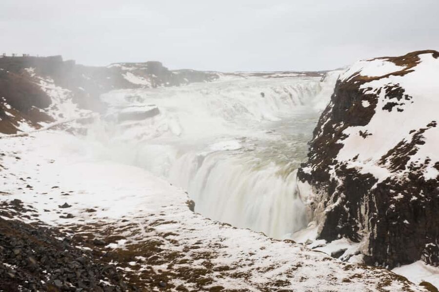 Skarfabakki: Golden Circle Small-Group Full-day Tour - Geysir shows Iceland’s heat below the ground