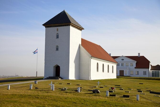 Sky Lagoon Ticket with 7-Step Ritual and Transfers from Reykjavik - Arriving from Reykjavik by bus