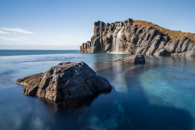 Sky Lagoon Ticket with 7-Step Ritual and Transfers from Reykjavik - The ride past Mount Keilir and Bessastaðir