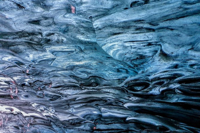 Small-Group Ice Cave Tour from Jökulsárlón - Shared Caves and the Small-Group Advantage