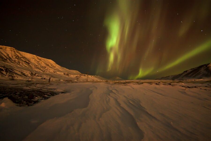 Small-Group Premium Northern Lights Tour from Reykjavik - Stop one: testing the night sky