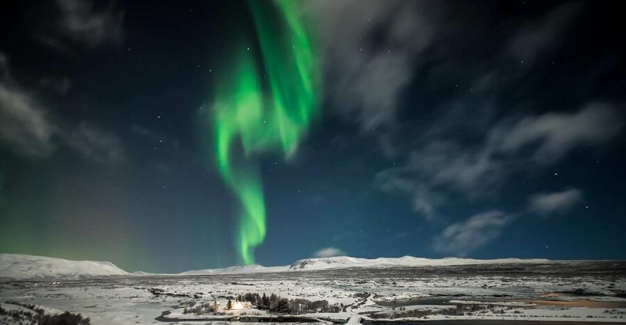 Small-Group Premium Northern Lights Tour from Reykjavik - Leaving Reykjavik after dark