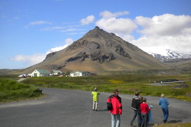 Snaefellsnes National Park and Natural Wonders from Reykjavik - Kirkjufell: Iceland’s famous arrowhead