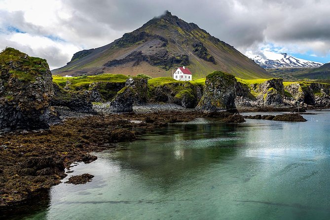 Snaefellsnes National Park and Natural Wonders from Reykjavik - Saxhóll Crater and the climb above the lava
