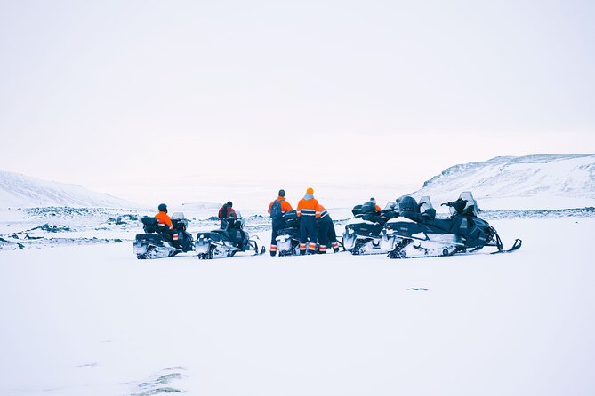 Snowmobiling on Eyjafjallajökull - Starting at Brú Basecamp near Seljalandsfoss
