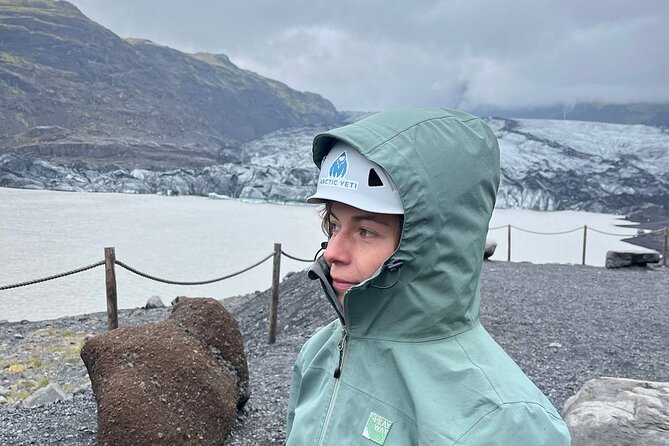 Sólheimajökull Glacier Hike Adventure - Volcanic ash, blue ice, and photo stops