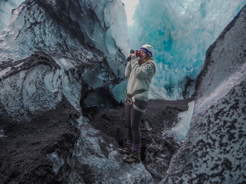 Sólheimajökull Ice Climb and Glacier Hike - Walking back and finishing with coffee