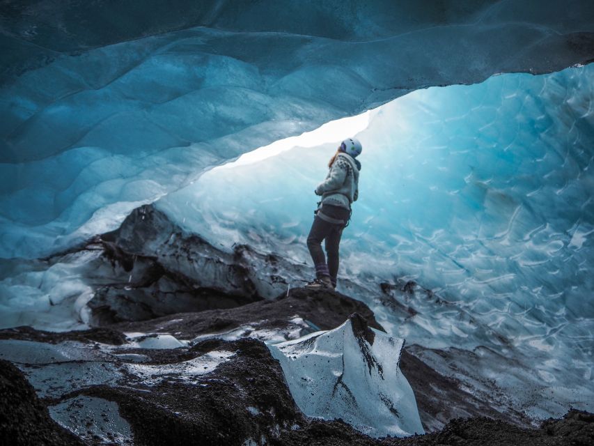 Sólheimajökull Ice Climb and Glacier Hike - The 30-minute safety briefing matters
